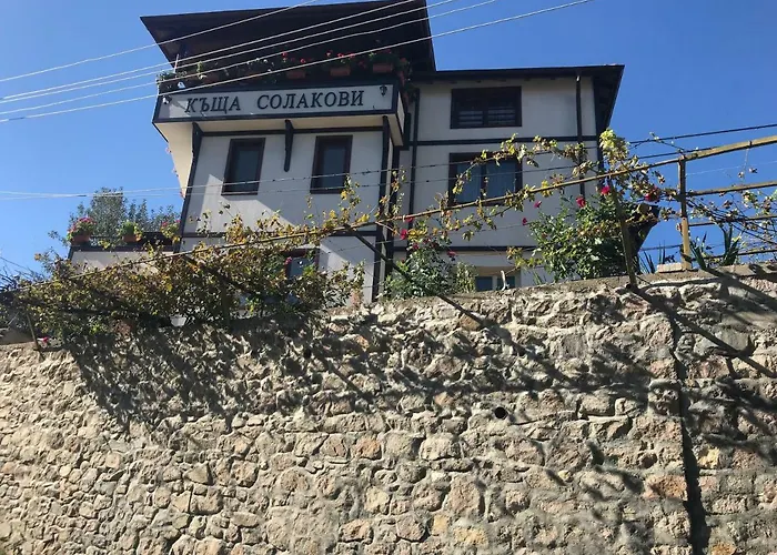 ゲストハウス солакови **