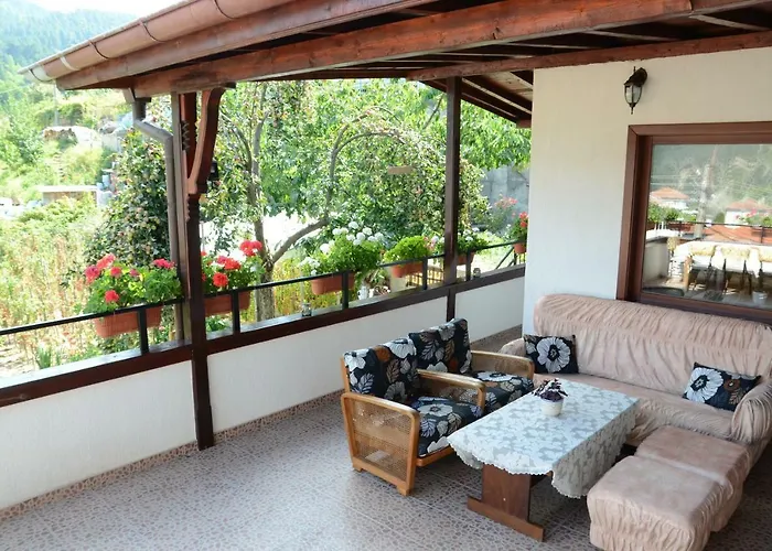 солакови ** ゲストハウス 4*