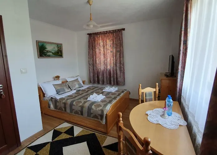 солакови ** 4* デヴィン